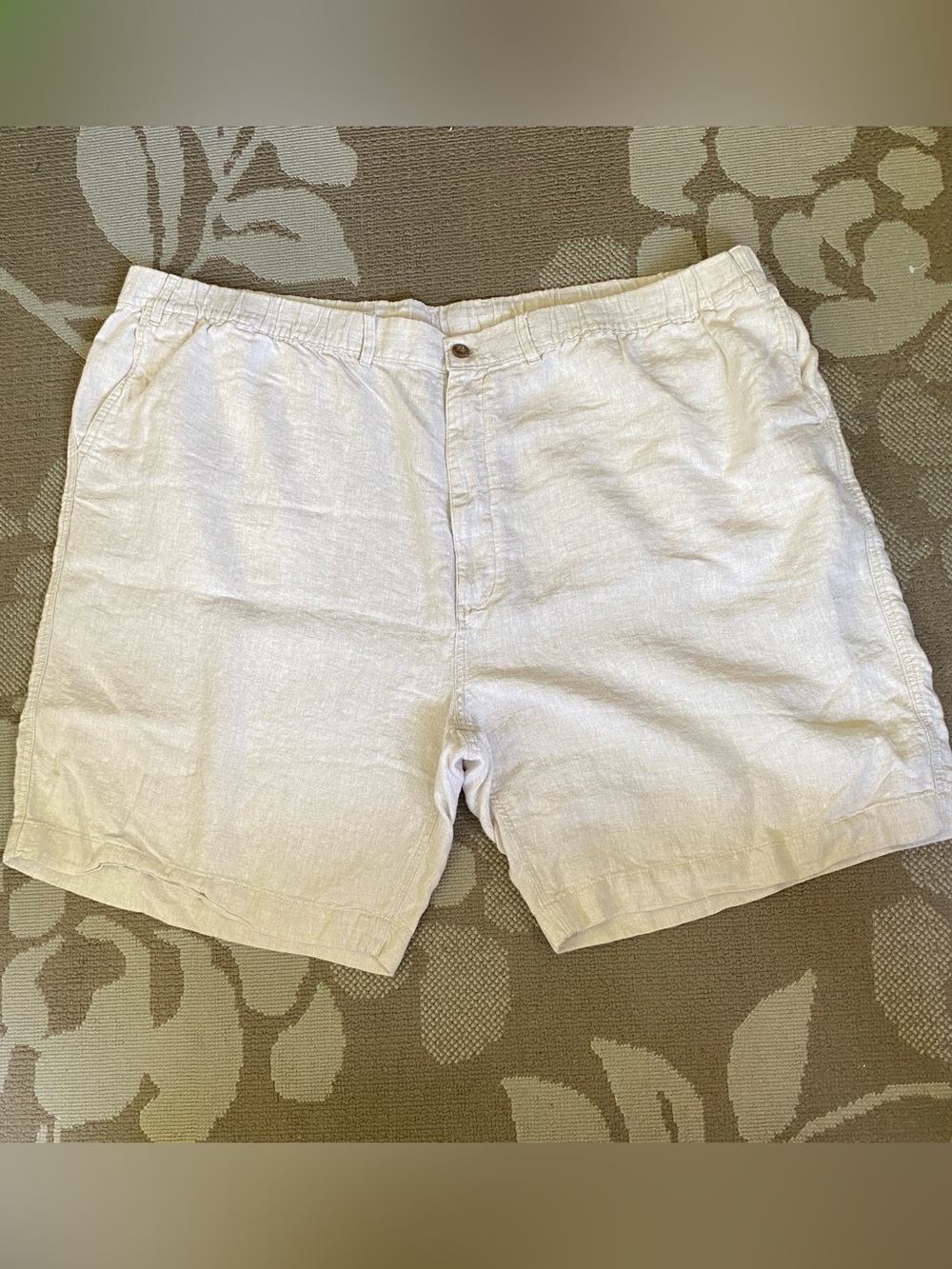 Caribbean Men’s Flat Front Linen-Blend Shorts in Off-White